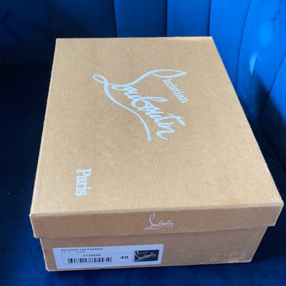 Authentic Christian Louboutin’s So Kate - Picture 4 of 10